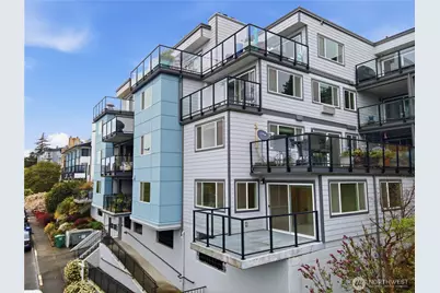 2040 13th Avenue W #13, Seattle, WA 98119 - Photo 37
