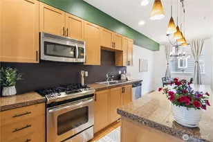 2225 NW Moraine Pl, Issaquah, WA 98027 - Photo 11