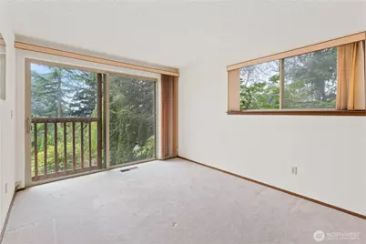 11150 Champagne Point Road NE, Kirkland, WA 98034 - Photo 31