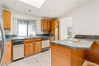 11150 Champagne Point Road NE, Kirkland, WA 98034 - Photo 13