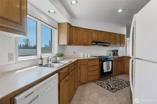17710 Albany St SW, Rochester, WA 98579 - Photo 11