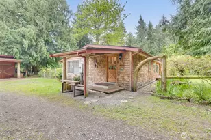 472 Iris Ln, Camano Island, WA 98282 - Photo 27