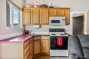 290 Trails End Ln, Yakima, WA 98903 - Photo 29