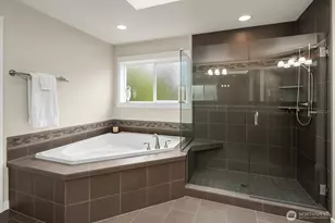 21298 SE 25th St, Sammamish, WA 98075 - Photo 25