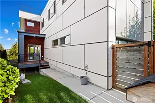 4137 Fauntleroy Wy SW, Seattle, WA 98126 - Photo 35