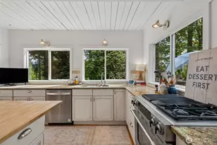 15715 249th Ave SE, Issaquah, WA 98027 - Photo 9