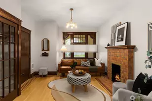 2909 Franklin Ave E, Seattle, WA 98102 - Photo 7