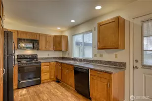 532 Decatur St SW, Ocean Shores, WA 98569 - Photo 5