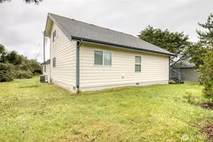 532 Decatur St SW, Ocean Shores, WA 98569 - Photo 13