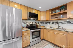 16142 Midvale Ave N, Shoreline, WA 98133 - Photo 11
