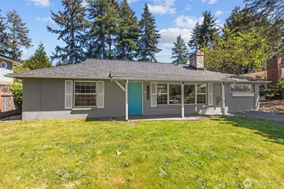 16142 Midvale Avenue N, Shoreline, WA 98133 - Photo 1