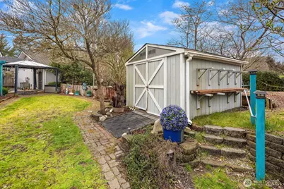 646 Island Cir SE, Ocean Shores, WA 98569 - Photo 27