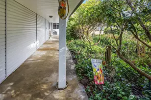 646 Island Cir SE, Ocean Shores, WA 98569 - Photo 3