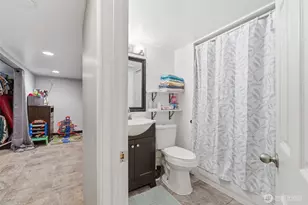 128 N Wehe Ave, Pasco, WA 99301 - Photo 17