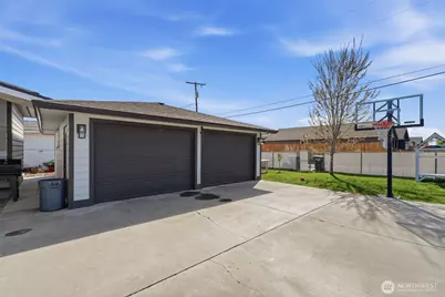 128 N Wehe Avenue, Pasco, WA 99301 - Photo 21