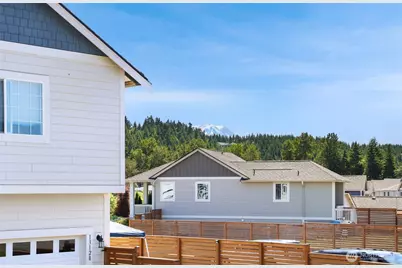 13149 188 Avenue E, Bonney Lake, WA 98391 - Photo 19