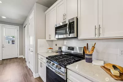 13149 188 Avenue E, Bonney Lake, WA 98391 - Photo 7