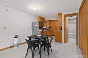6420 NE Tara Ln, Bainbridge Island, WA 98110 - Photo 29