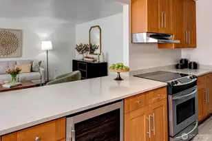 2501 Canterbury Ln E, Seattle, WA 98112 - Photo 11