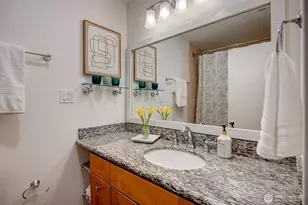 2501 Canterbury Ln E, Seattle, WA 98112 - Photo 25