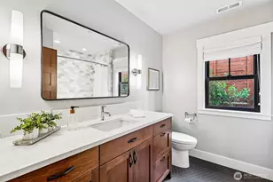 12405 NE 108th Pl, Kirkland, WA 98033 - Photo 27