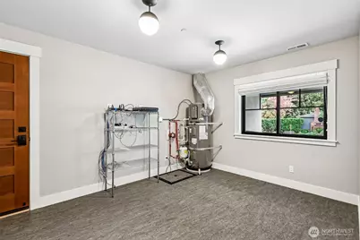 12405 NE 108th Place, Kirkland, WA 98033 - Photo 35