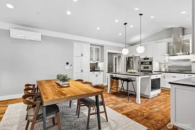 12405 NE 108th Place, Kirkland, WA 98033 - Photo 13