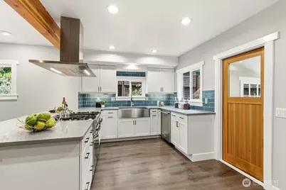 2122 N 128th Street, Seattle, WA 98133 - Photo 15