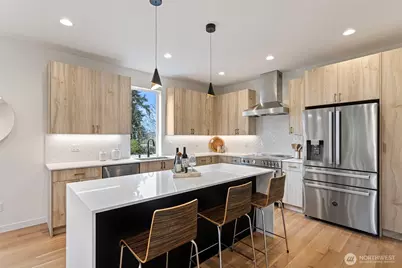 6743 Earl Avenue NW, Seattle, WA 98117 - Photo 13