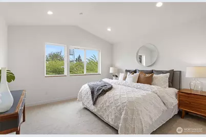 6743 Earl Avenue NW, Seattle, WA 98117 - Photo 33