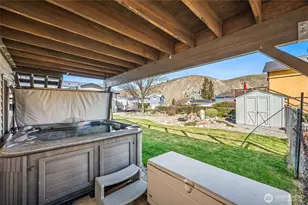 225 E Marine View Pl, Orondo, WA 98843 - Photo 9