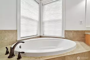 2166 NE Morgan Ln, Issaquah, WA 98029 - Photo 31