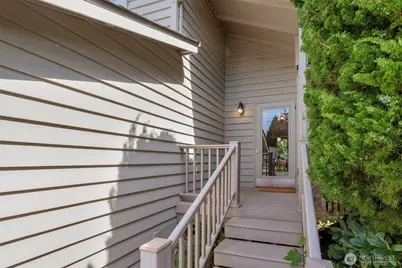 5513 104th Place SW, Mukilteo, WA 98275 - Photo 3