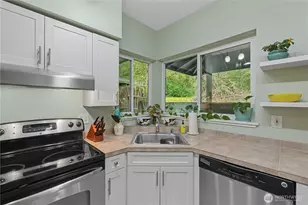 3918 243rd Pl SE, Bothell, WA 98021 - Photo 11