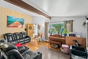 14347 Ashworth Ave N, Seattle, WA 98133 - Photo 3