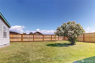 83 1st St, Touchet, WA 99360 - Photo 35