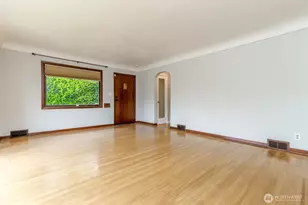 1119 N Tacoma Ave, Tacoma, WA 98403 - Photo 9