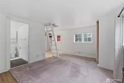 6557 Cultus Bay Road, Clinton, WA 98236 - Photo 11