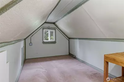 6557 Cultus Bay Road, Clinton, WA 98236 - Photo 23