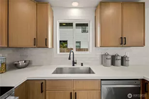 5301 E N St, Tacoma, WA 98404 - Photo 11