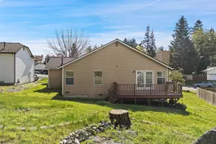 70 SW Roeder Dr, Oak Harbor, WA 98277 - Photo 33