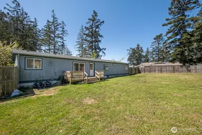 1090 Paul Avenue, Oak Harbor, WA 98277 - Photo 7