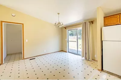 1090 Paul Avenue, Oak Harbor, WA 98277 - Photo 13