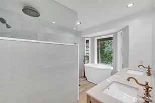 1038 NE Blue Rdg Dr, Poulsbo, WA 98370 - Photo 19