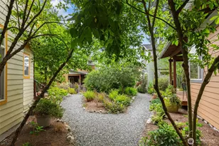 20215 15th Ave NW, Shoreline, WA 98177 - Photo 3
