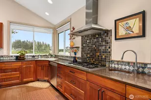 6211 Shady Ln SE, Lacey, WA 98503 - Photo 15