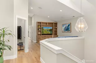 4475 Pleasant Beach Dr NE, Bainbridge Island, WA 98110 - Photo 23