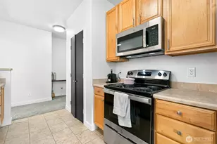 516 Darby Dr, Bellingham, WA 98226 - Photo 9