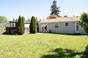 917 Violet Meadow St S, Tacoma, WA 98444 - Photo 15