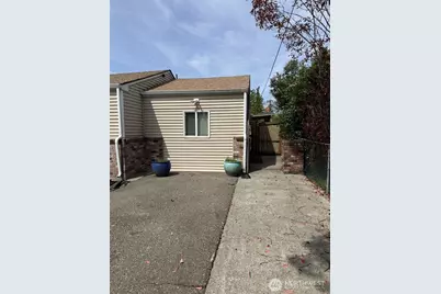 917 Violet Meadow Street S, Tacoma, WA 98444 - Photo 21